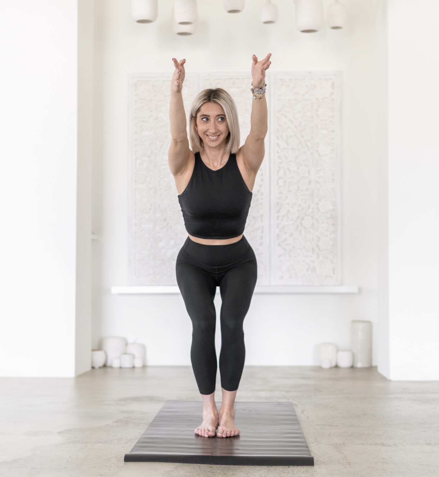 Yogatravelgirl: From Yoga Instructor To Onlyfans Star - 3az6jxw